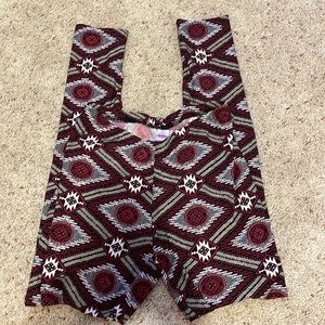Tribal Print Leggings by Bongo
